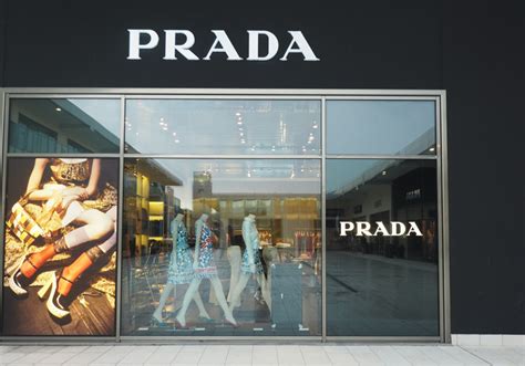 outlet prada di bintaro|outlet prada sicilia.